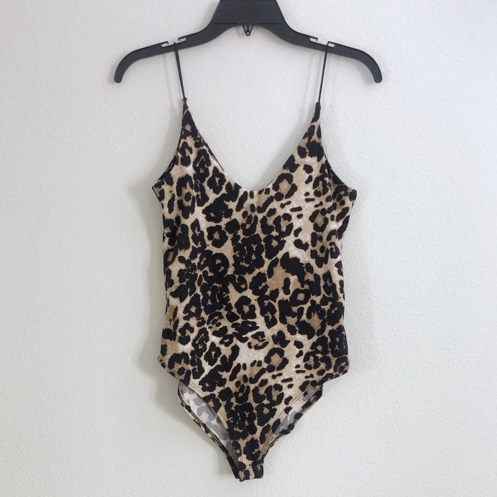 Women’s Leopard bodysuit size small